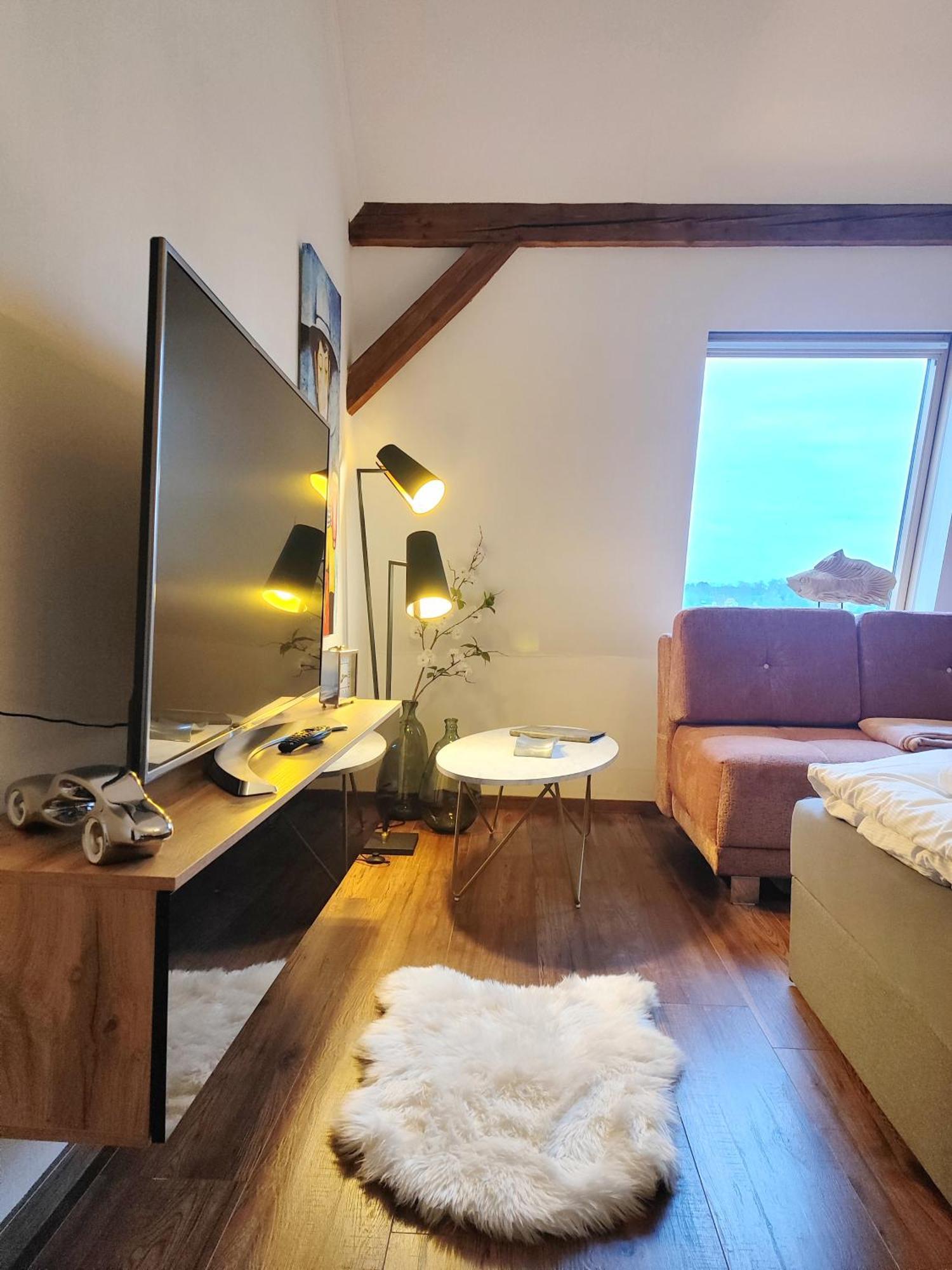 Bohnapartments Steigerwald - Natur In Der Stadt - Vollausstattung - Wlan - Gratis Parkplaetze Erfurt Exterior photo